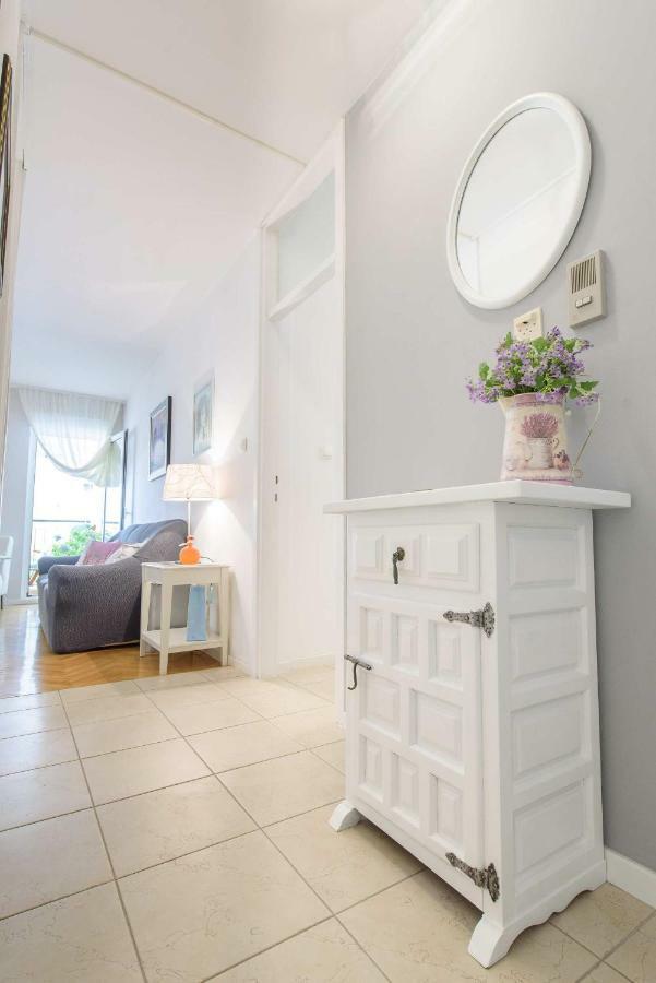 Comfortable And Stylish Apartment Split Eksteriør bilde